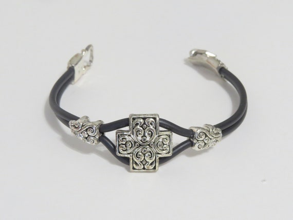 Cross leather bracelet, Unisex bracelet - image 4