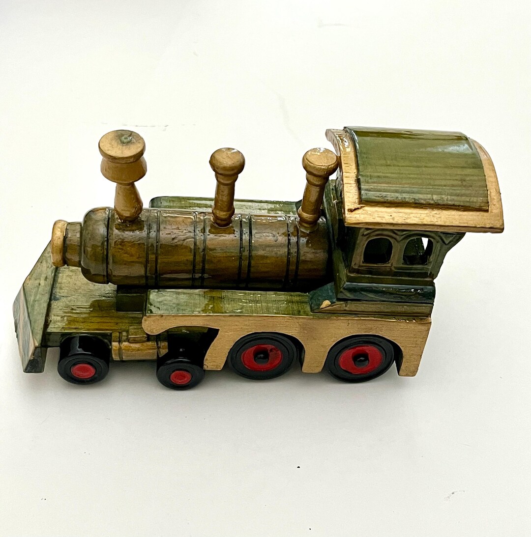Vintage 8-inch Wooden Decorative Train. - Etsy