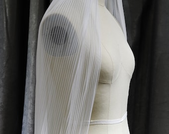 LS78 / Pleated Tulle Wedding Veil: Off White Waltz Bridal Veil