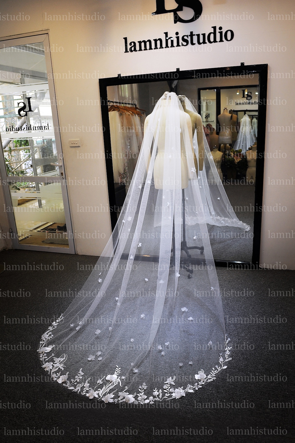 LS163/ Lace Veil/ Flower Lace Veil/ Wedding Veil/ Bridal Veil/ Etsy