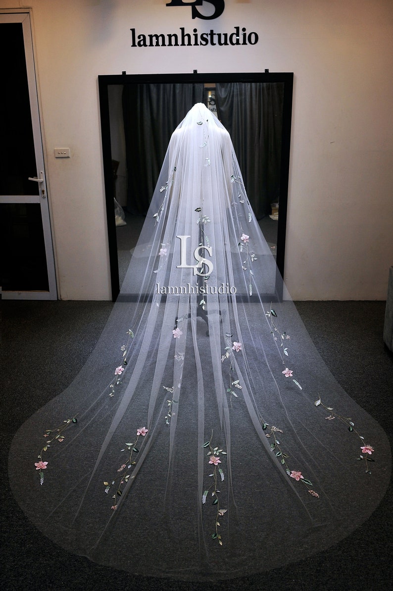 LS186/3D embroidery flower veil/ embroidery veil / flower veil/ bridal veil/ unique veil/ custom veil/ bespoke veil image 2