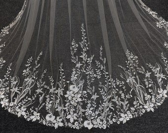LS92: Floral Spitze Kathedrale Brautschleier - Maß Brautschleier