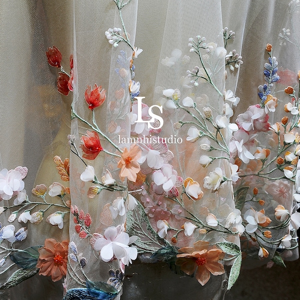 LS149/ 3D embroidery flower / embroidery veil / flower veil/ bridal veil/ unique veil/ custom veil/ bespoke veil