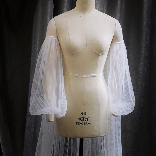 LS172 / Cape de mariée en tulle plissé : voile de mariée longueur au sol (1,6 m de longueur max.)