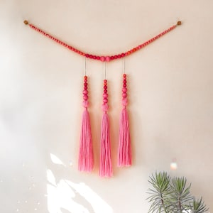 RAINA wall hanging in pink ombre | boho wall decor | tassel garland | nursery garland