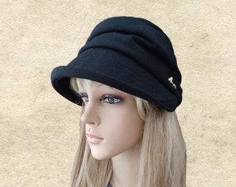 Womens winter cap,  Womens newsboy hat, Winter fabric cap, Winter visor hat,  Ladies visor cap, Womens cap vizor, Warm winter cap