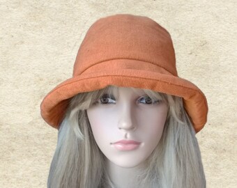 Chapéu Cloche de Aba Larga: Chapéu Feminino de Tecido para Outono e Inverno
