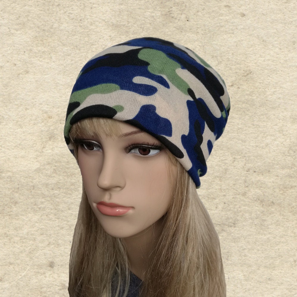HINDAWI Damen Wintermütze Slouchy Beanie & Touchscreen-Handschuhe Set - Strickmütze Mit Totenkopf-Muster