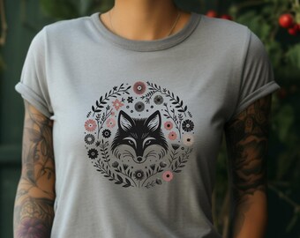 Camisa de zorro. Regalo de zorro. Camiseta floral. Camiseta de flores. Camiseta de zorro. Regalo para amantes de los zorros. Camiseta de vida silvestre. Camisa de animales. Linda camiseta de zorro. Camiseta de animales del bosque