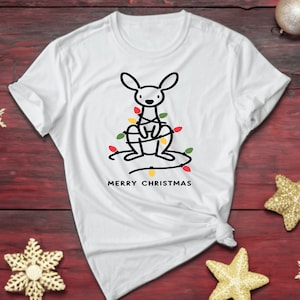 Kangaroo T-shirt. Christmas Tee. Kangaroo Top. Kangaroo Gift. Holiday Shirt. Holiday Gift. Aussie Tee. Australia Shirt. Animal Shirt #FC309