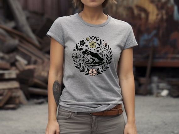Frog Shirt. Frog T-shirt. Floral Shirt. Flower Shirt. Frog Lover Tee. Amphibian Tee. Herpetology Tee. Frog Collector Tee. Cute Frog Shirt