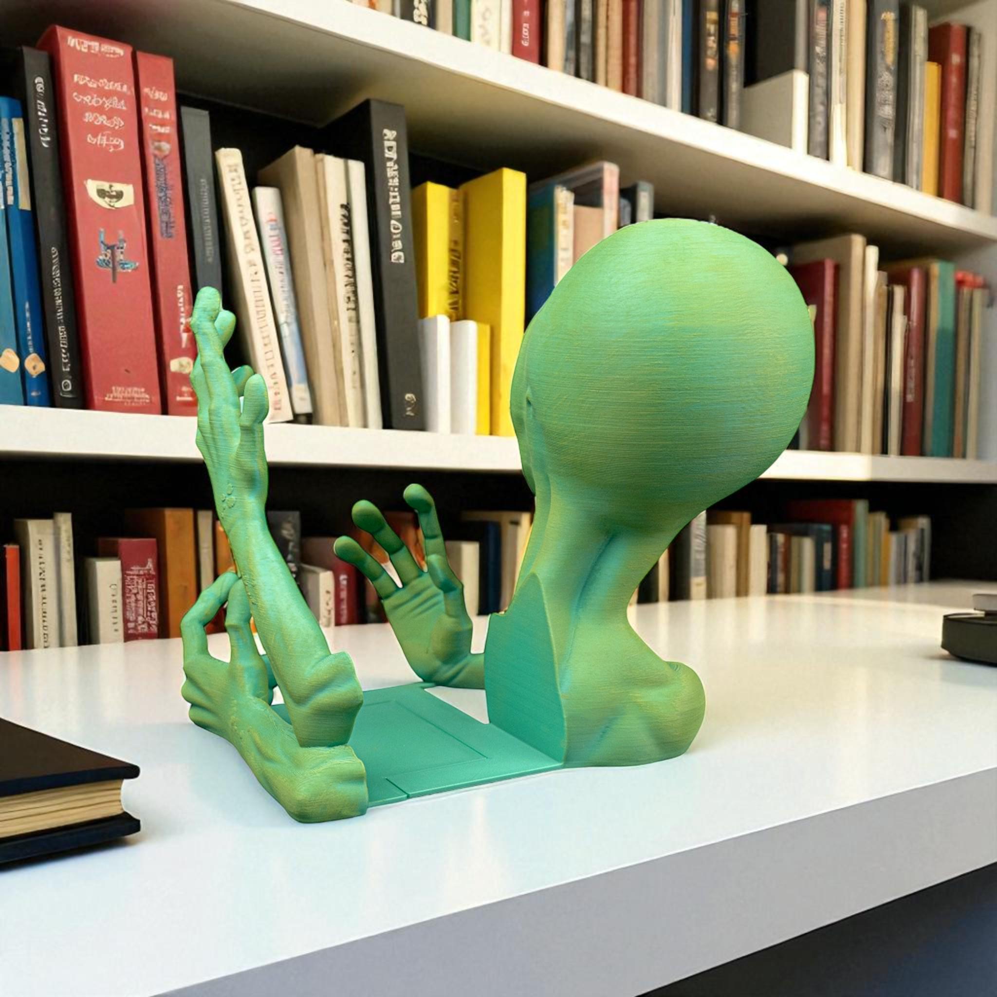 エイリアンブックエンドセット – 3DプリントSFシェルフデコレーション 