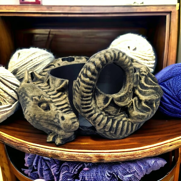 Dragon Yarn Bowl - Fantasy-Inspired Yarn Holder for Crafting, Home Decor Craft Supply Holder Knitting  Yarn Accessory 3D Printed