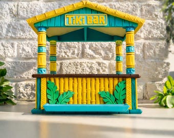 Tiki Bar Bird Feeder – Tropical Outdoor Garden Decor, Handmade 3D Printed Patio Gift