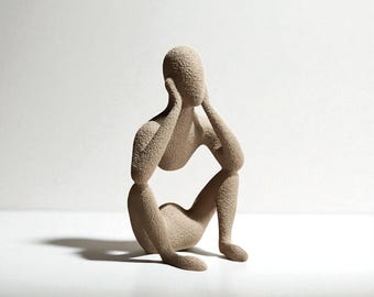 Estatueta de introspecção impressa em 3D – Arte espiritual etérea, decoração para meditação