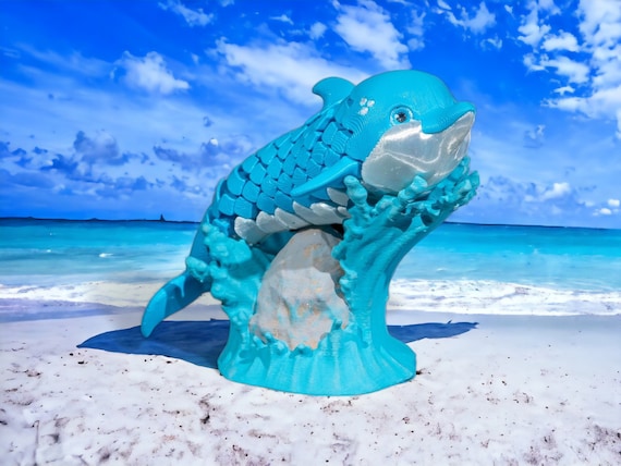 3D Printed Articulated Dolphin Fidget Toy – Colorful Desk Decor, Educational Gift