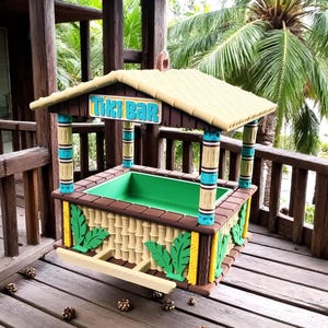 Tiki Bar Bird Feeder Tropical Outdoor Hanging Feeder Garden Decor Backyard Patio Accent