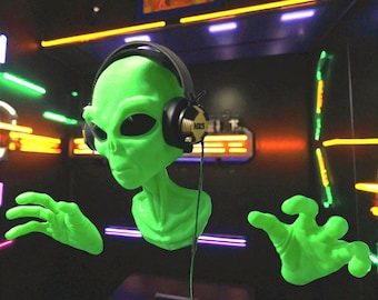 Alien Stand | Wall-Mounted Headphone Holder and Gaming Controller Hanger