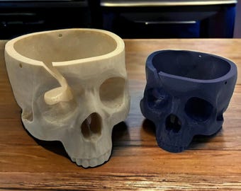 Skull Yarn Bowl 3D Printed Gothic Knitting & Crochet Bowl Holder Unique Craft Accessory for Crafters Gift