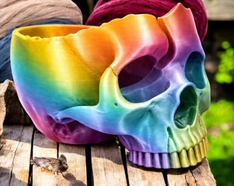 Skull Yarn Bowl – 3D Printed Crochet & Knitting Wool Holder for Spooky Decor
