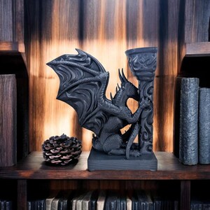 Dekoracja fantasy Dragon Bookend | Podpórka do półek na książki drukowana w 3D zdjęcie 13
