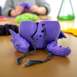 Sleeping Dragon Yarn Bowl, Crochet and 3D-Printed Knitting Accessory, Fantasy Dragon Themed Yarn Holder,Craft Room Decor Unique Gift
