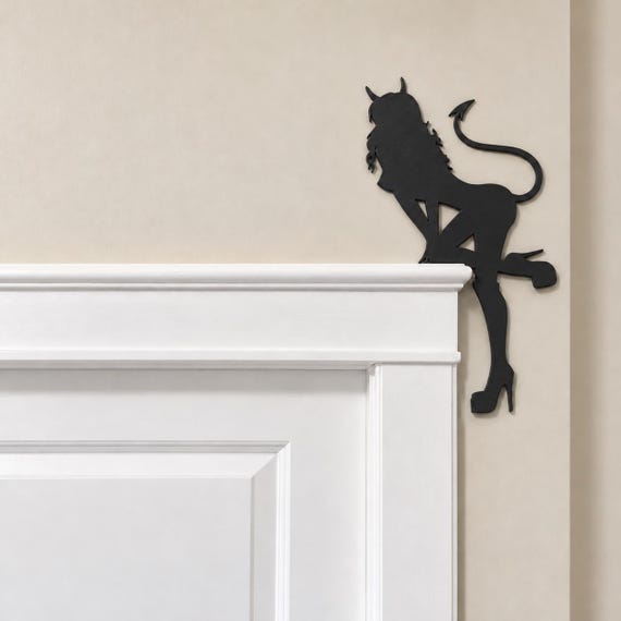 Devil Woman Corner Sculpture, Gothic Door Frame Decor, 3D Printed PLA Wall Accent