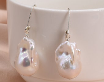 Grandes pendientes de perlas barrocas, pendientes de perlas de bola de fuego, perlas de bolas de fuego grandes, pendientes de perlas reales naturales Leverback, pendientes de novia de boda