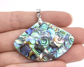 Colgante de concha de abulón, colgante de concha de paua de abulón en forma de abanico, amuleto de concha, joyería colgante de concha de mar de mosaico, SH1205-AP