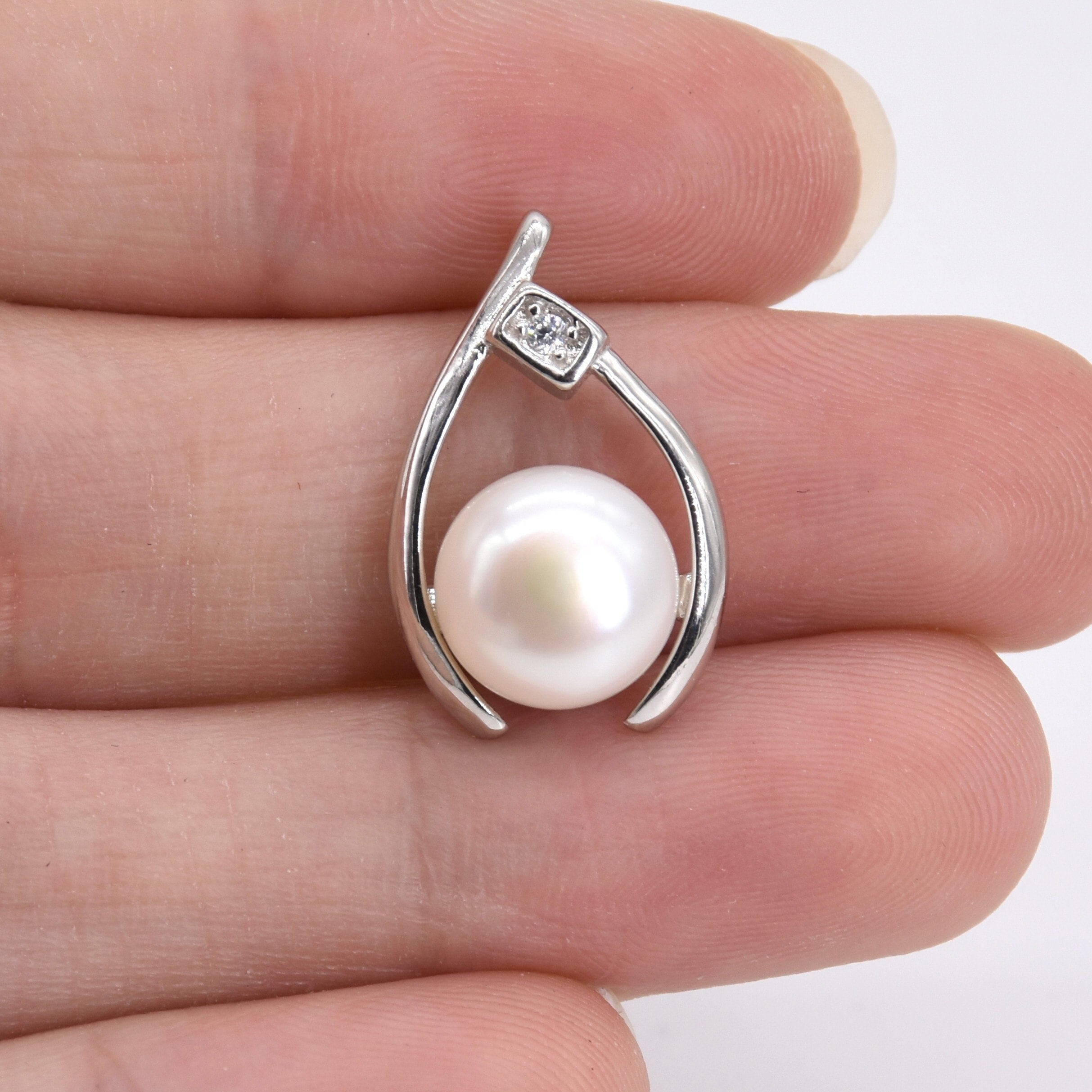 White Pearls Pendant, Wish Pearl Pendant Necklace, Freshwater