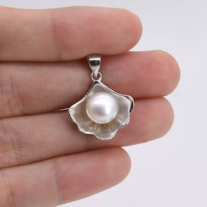 Oyster Pendant, Pearl Pendant, Freshwater Pearls Pendant, Oyster Charm,  925 Sterling Silver Pendant, Bridal Pearl Necklace 9-10mm, F2855-XP