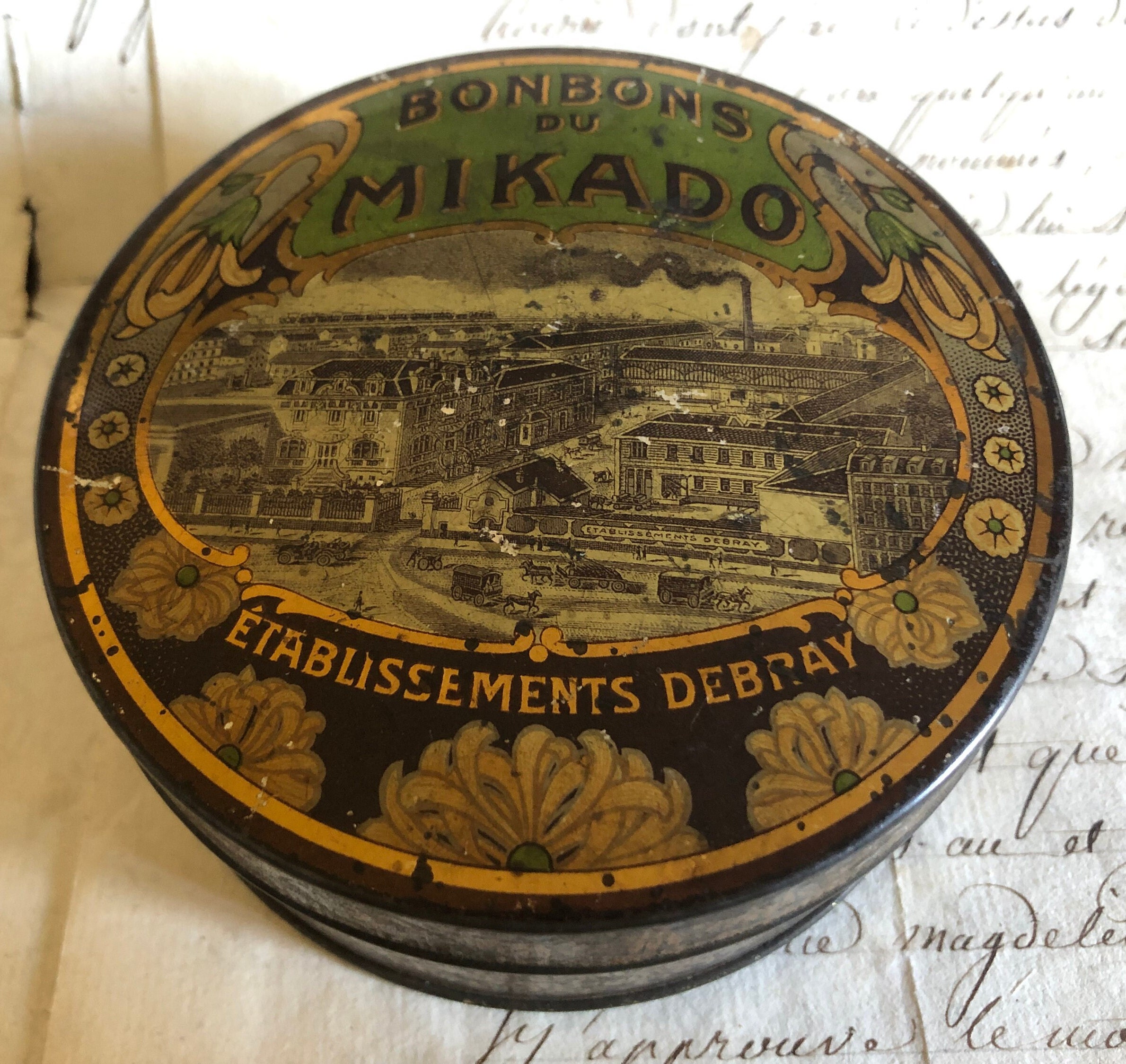 Rare Antique Français Art Nouveau Bonbons Du Mikado Etablissements Debray Candy Tin C1900