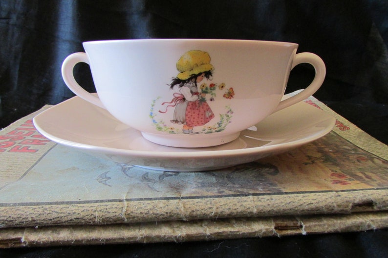 Beautiful Vintage French Holly Hobbie Limoges Porcelain Nursery Baby Pink Child/'s cup bowl and Saucer
