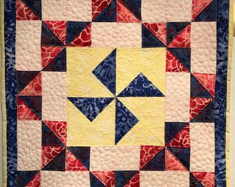 Pinwheel Table Topper/ Challah Cover