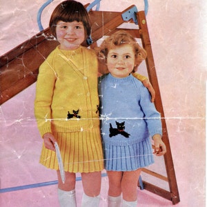 Girl&#39;s jumper, cardigan + pleated skirt set, with Scottie dog motif. 20-26-inch chest.  Vintage knitting pattern.  Instant download PDF.
