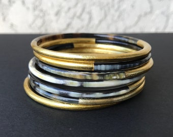 Golden Lacquered Buffalo Horn Bangle Bracelet Set, Lightweight Bracelets, Thin Horn Bangles Everyday Wear, Simple Fashion Jewelry, Gift