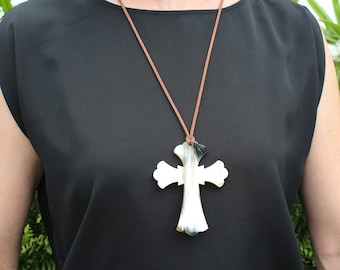 Kreuz Halskette, christlicher Schmuck, Geschenk für Mutter, religiöser Schmuck, Muttertagsgeschenk, Achtsamkeitsgeschenk, Kreuz Halskette Frauen