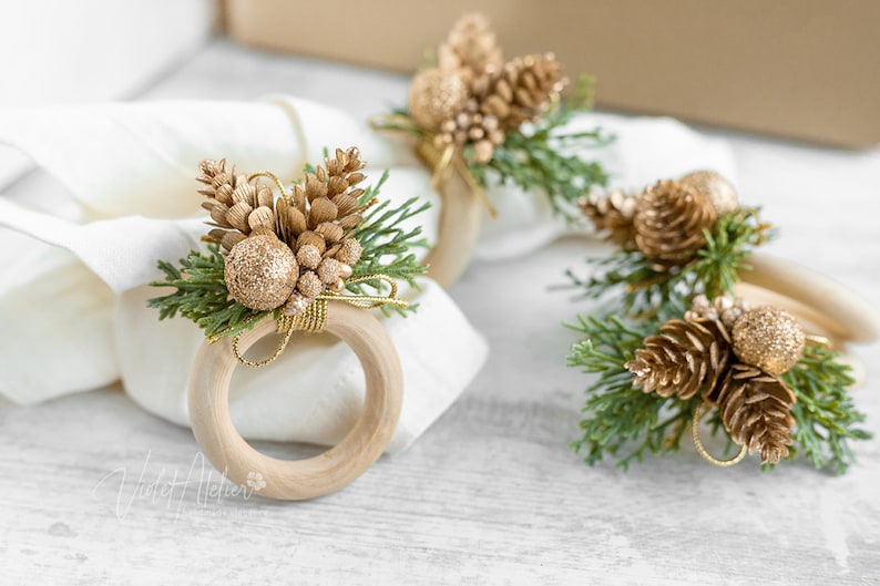 Gold Pine Cones Christmas Napkin Rings 4pcs Wood Napkin Etsy