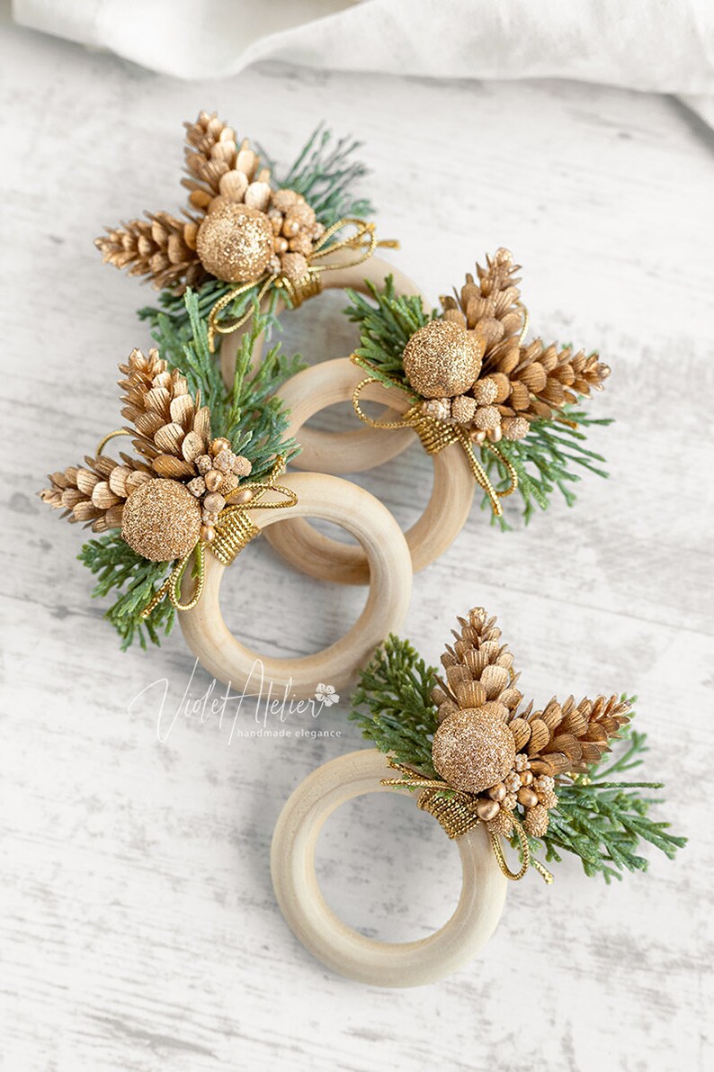 Gold Pine Cones Christmas Napkin Rings 4pcs Wood Napkin Etsy