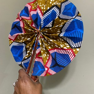 Hand fan