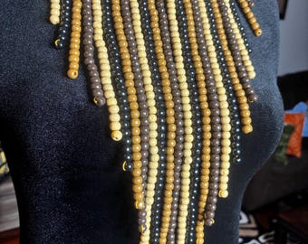 Wooden statements necklace