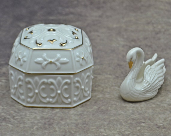 Lenox Music Trinket Box, Swan Figurine