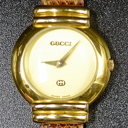 Vintage Ladies Gold Plated Gucci 