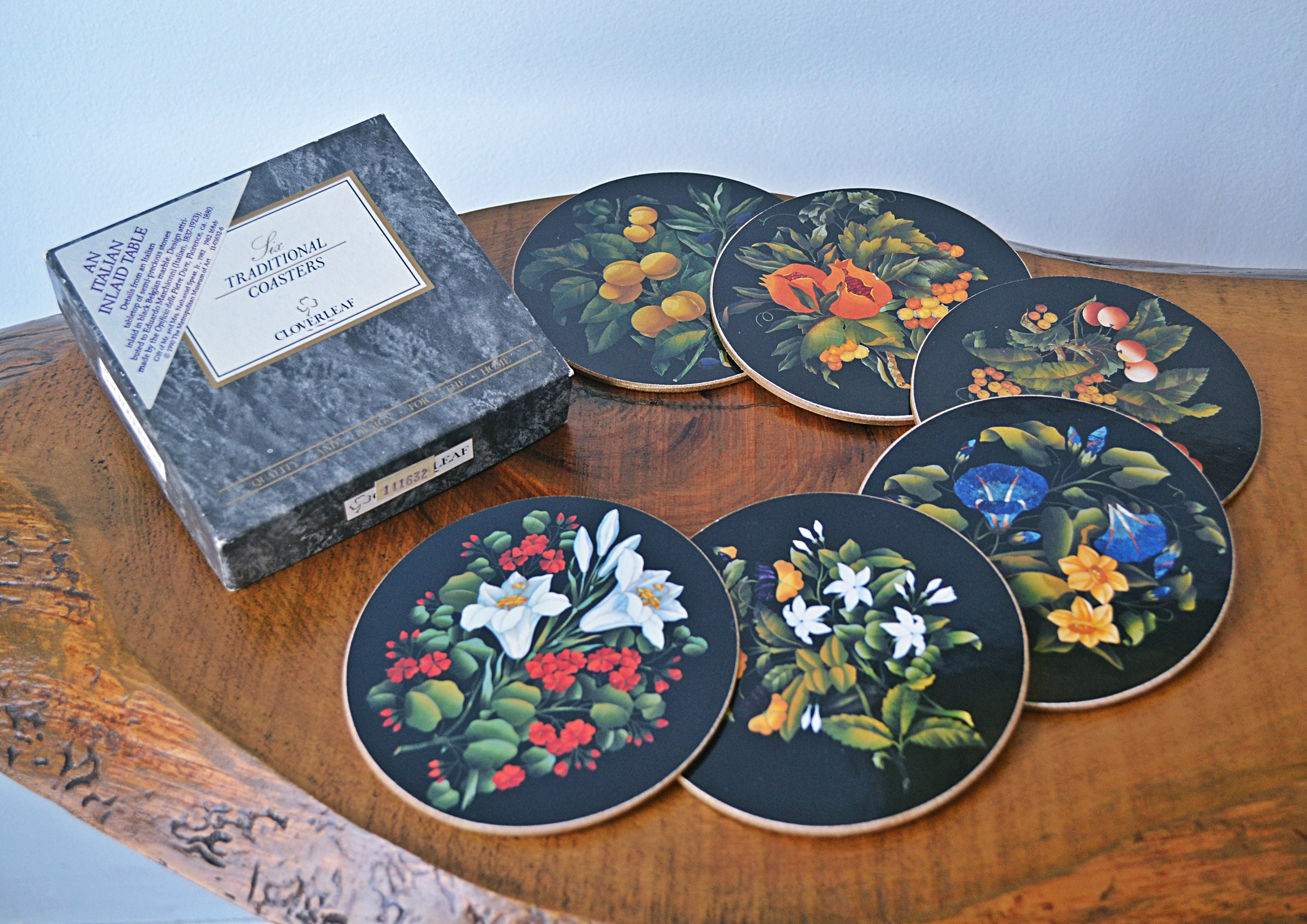 Vintage Coasters Six Cloverleaf Traditional Table Mats