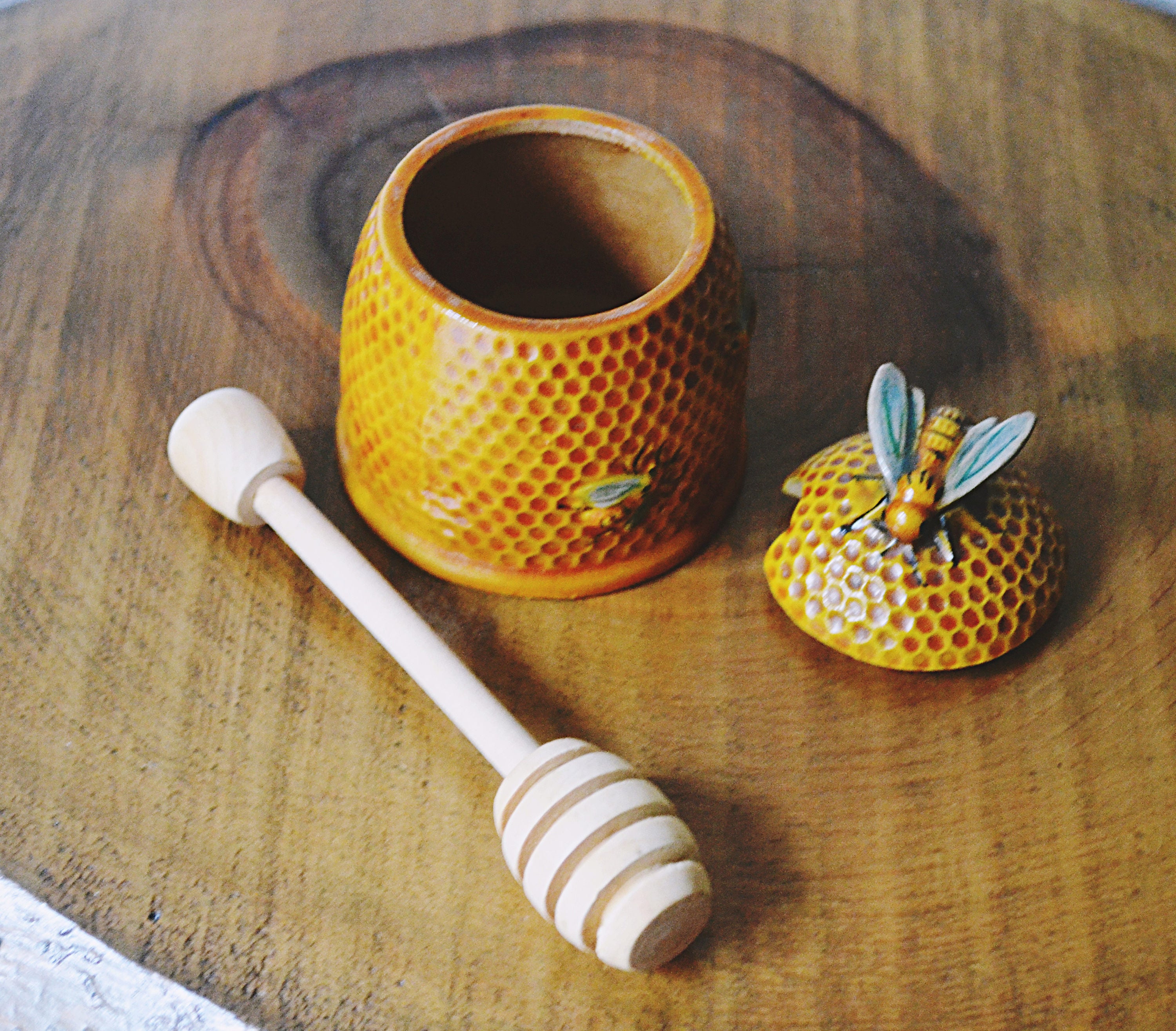 Marutomoware Beehive Honey Pot, 1930�s Japan, Vintage Marutomoware Beehive Honey Pot, 1930�s Japan, Vintage