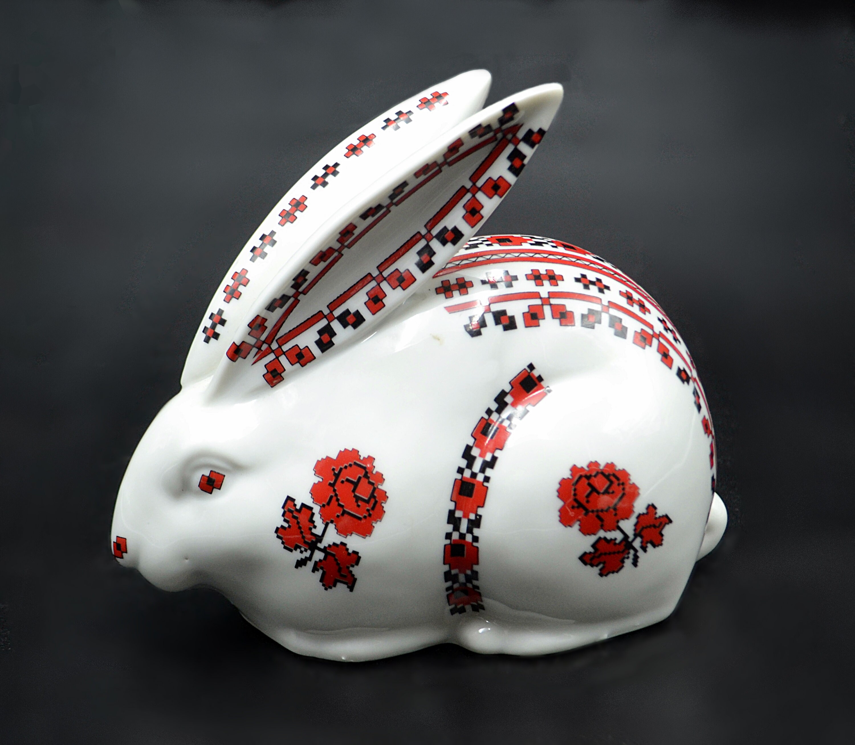 rabbit ceramic sculpture