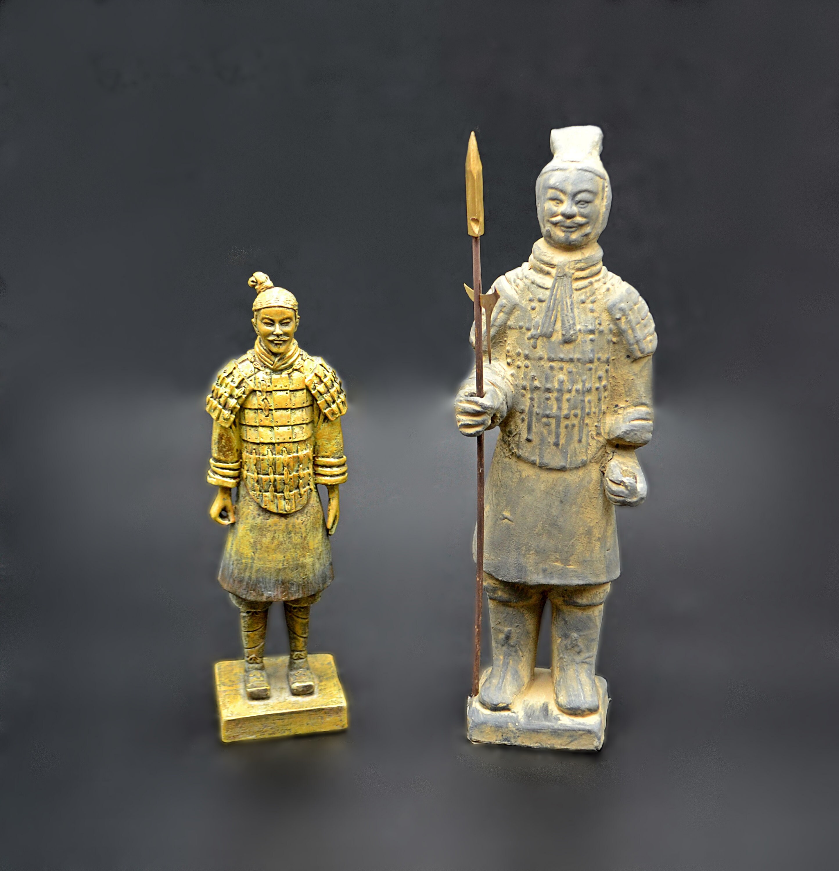 chinese resin statues