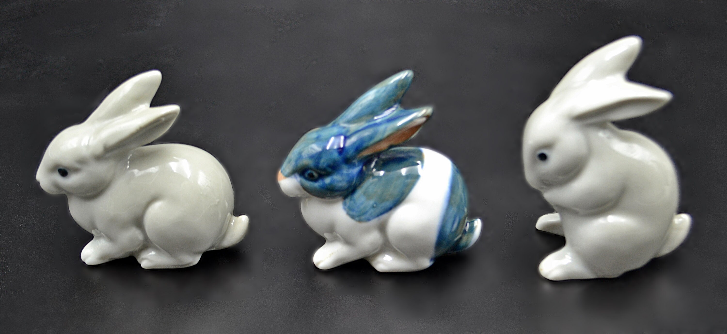 rabbit figurines