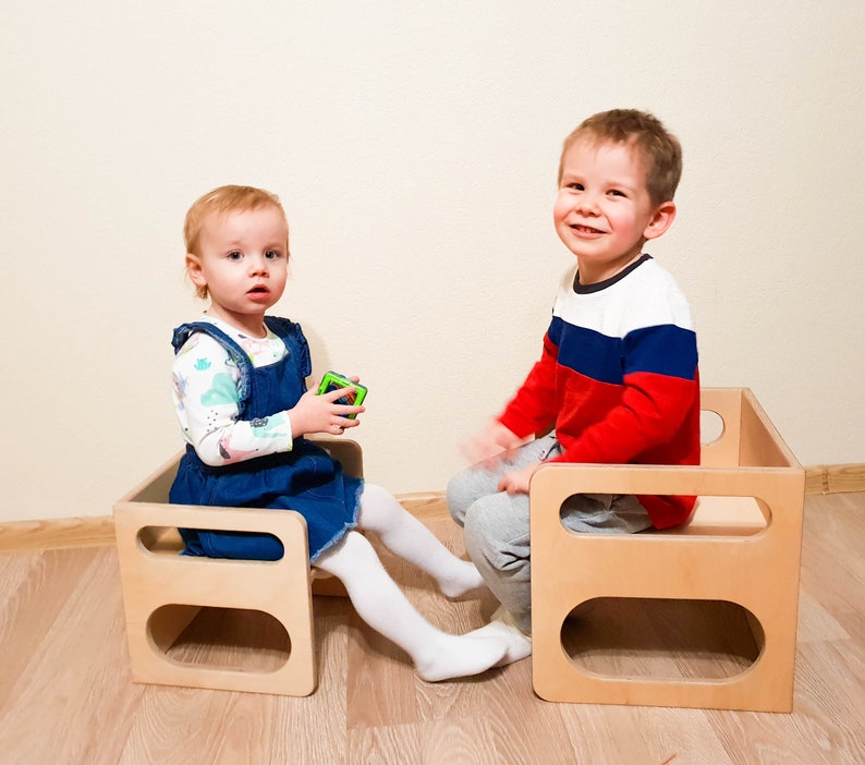 Set sedie cubo Montessori, set sedia e tavolo cubo, tavolo cubo Montessori, mobili Montessori immagine 2