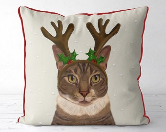 Lovely pillows & cushions that are a Lovely pillows & cushions that are a